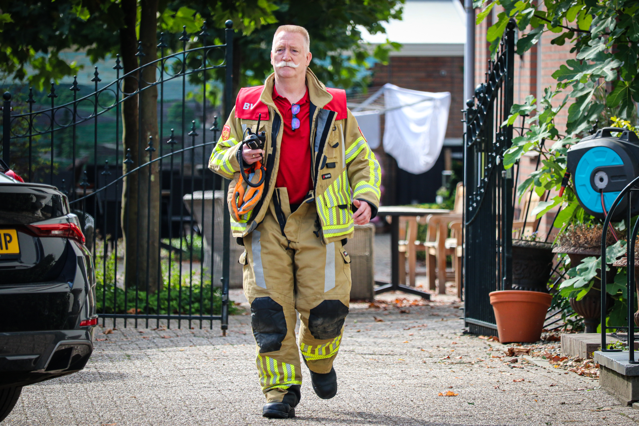 Brandweer rukt uit voor controle na mogelijke brandmelding - foto