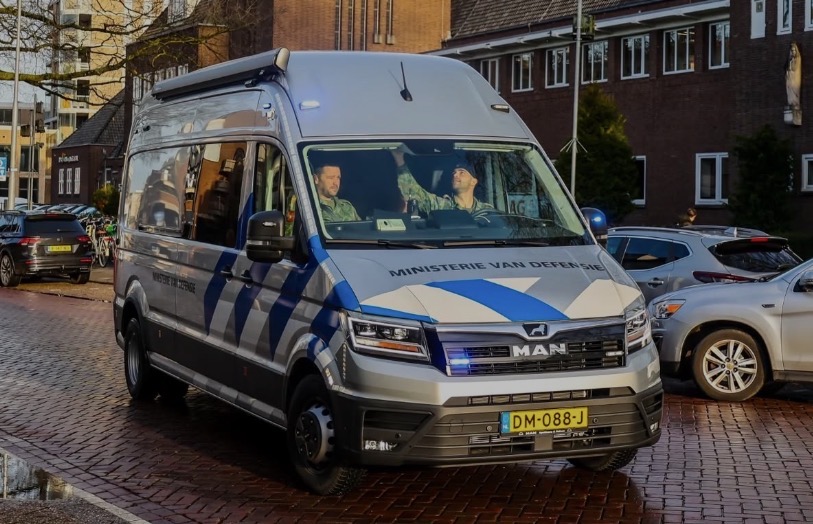 Minderjarige aangehouden na vernielingen in Nijkerk, EODD onderzoekt verdacht pakket