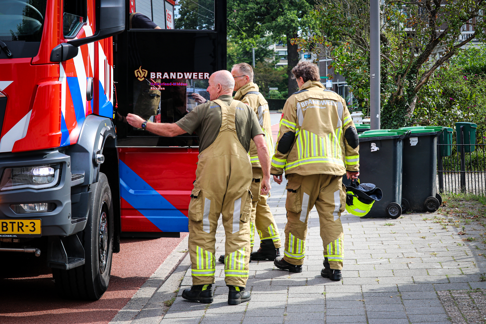 Brandweer rukt uit voor controle na mogelijke brandmelding - foto