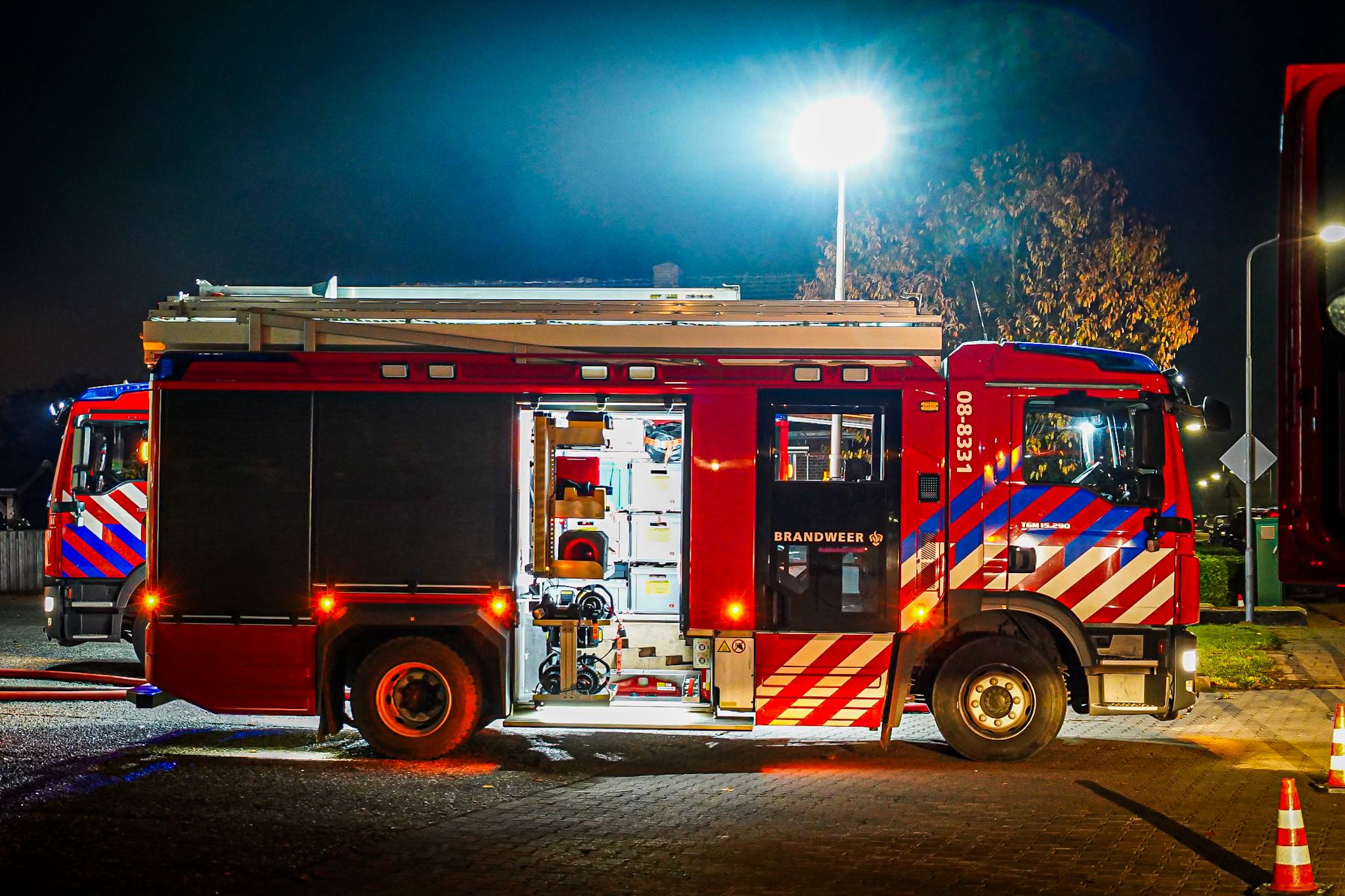 Gevel van appartement geblazen door zware explosie