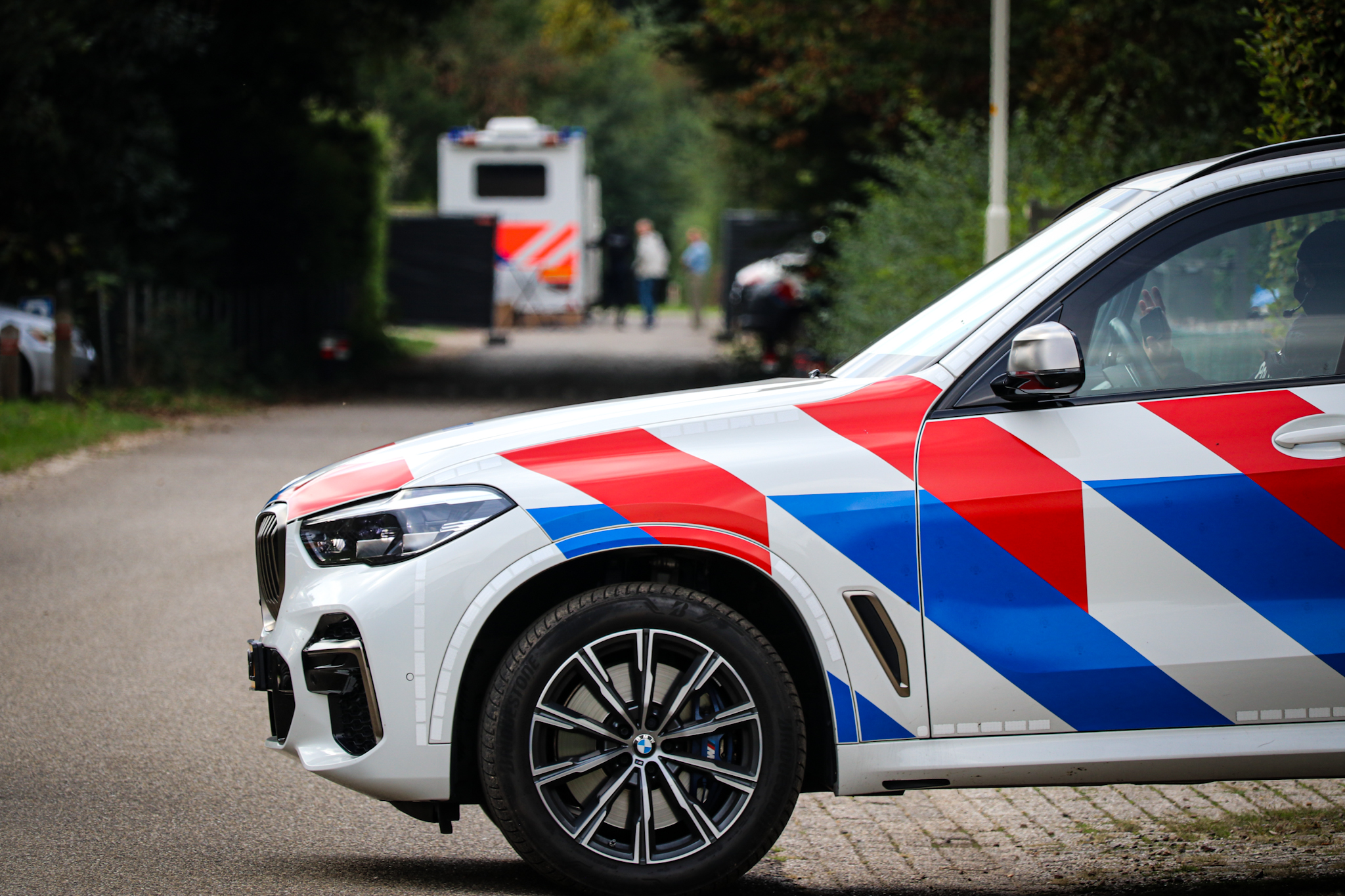 Twee aanhoudingen na grote politieactie vanwege melding over wapen