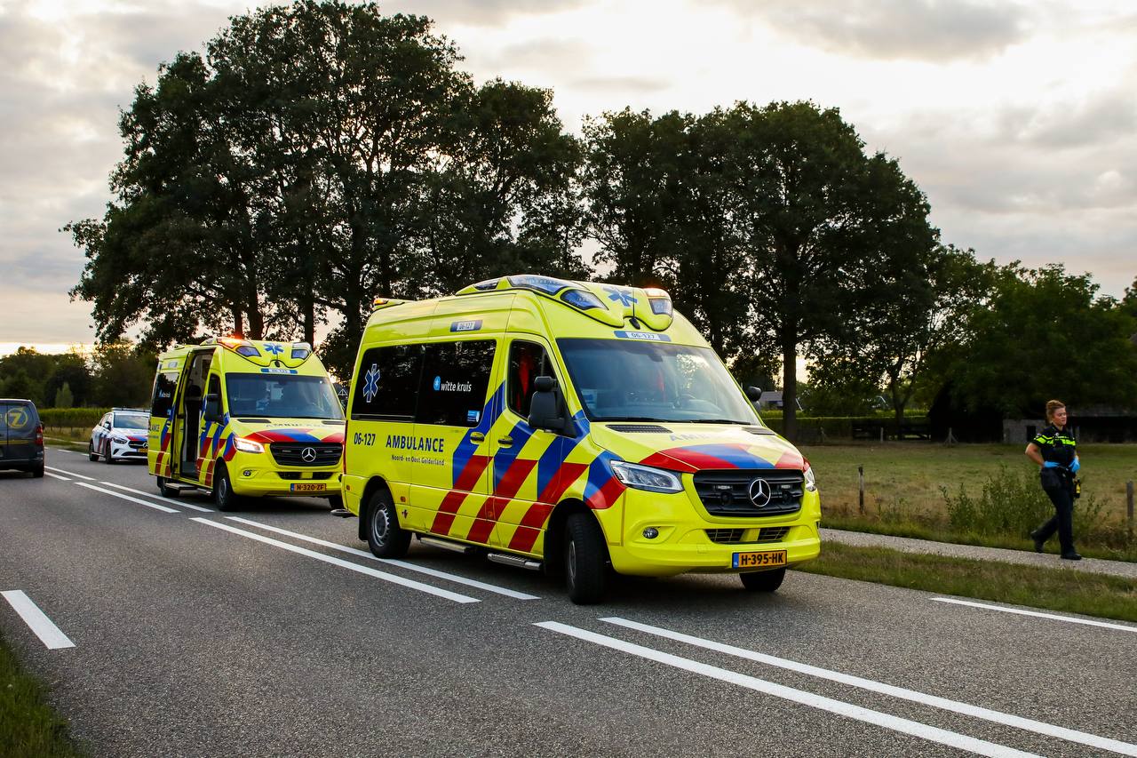 Man met scootmobiel in sloot beland en gereanimeerd
