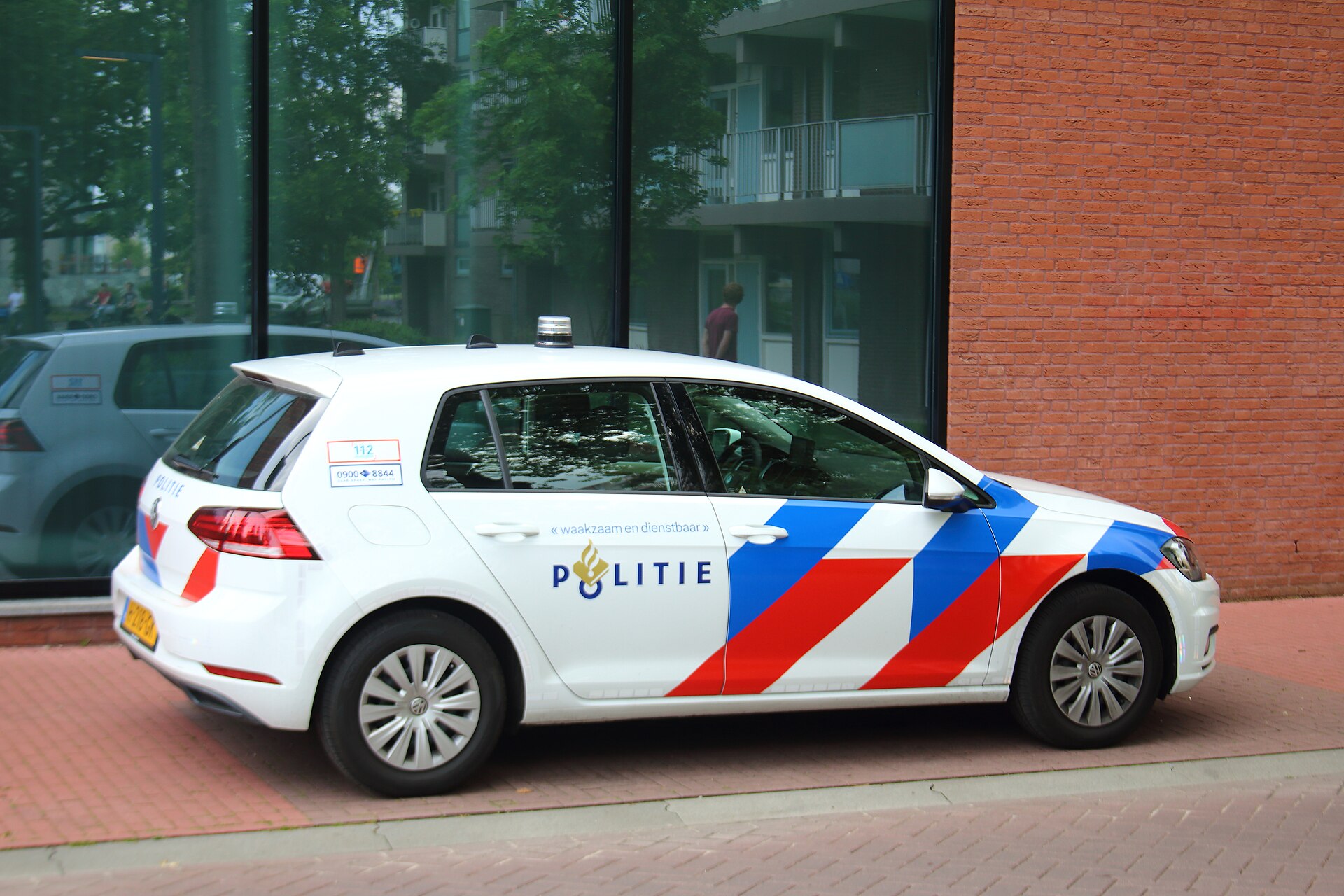 Gezin met jonge kinderen opgeschrikt door explosie bij woning